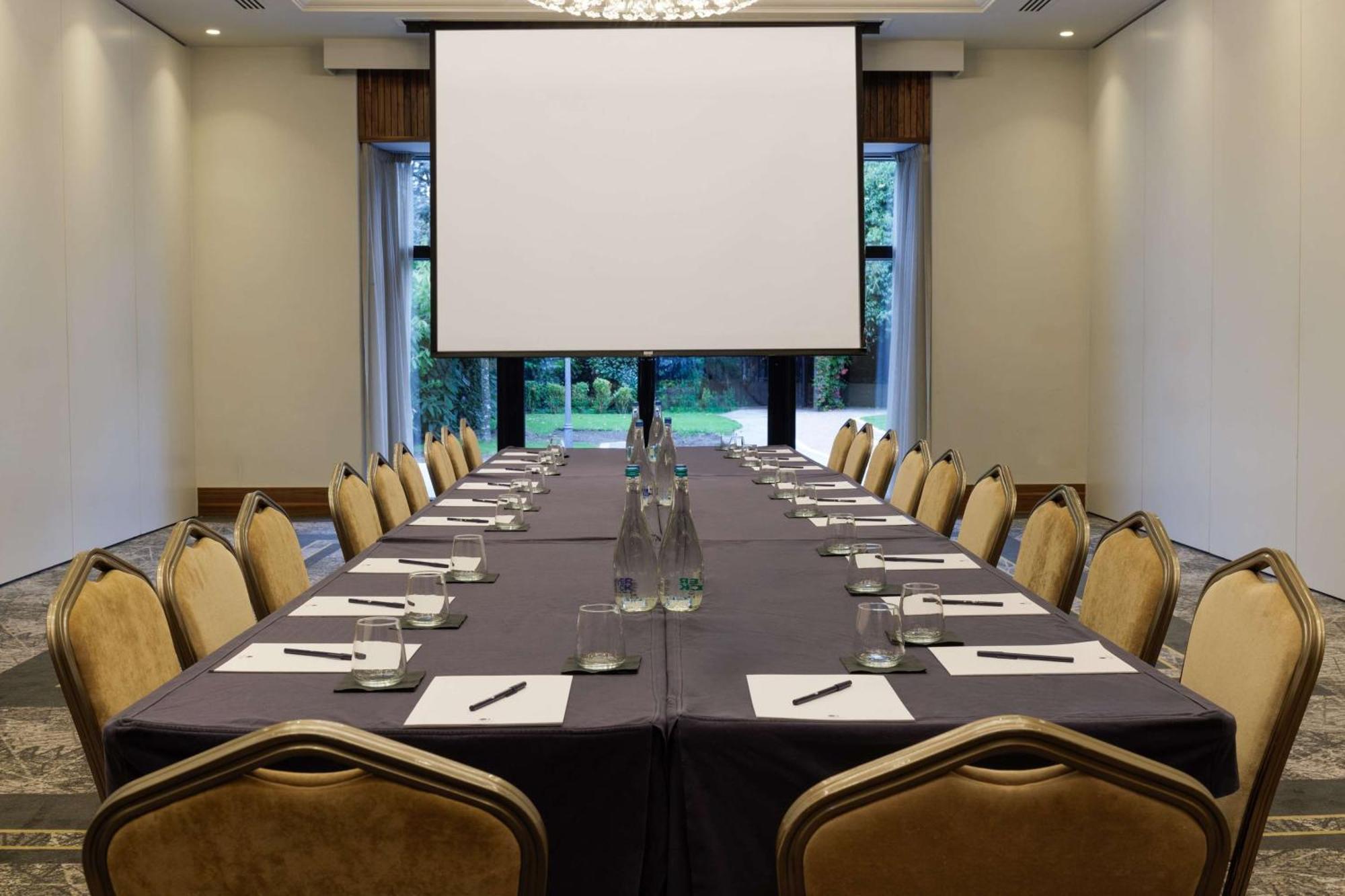 Hotel Doubletree By Hilton Belfast Templepatrick Zewnętrze zdjęcie